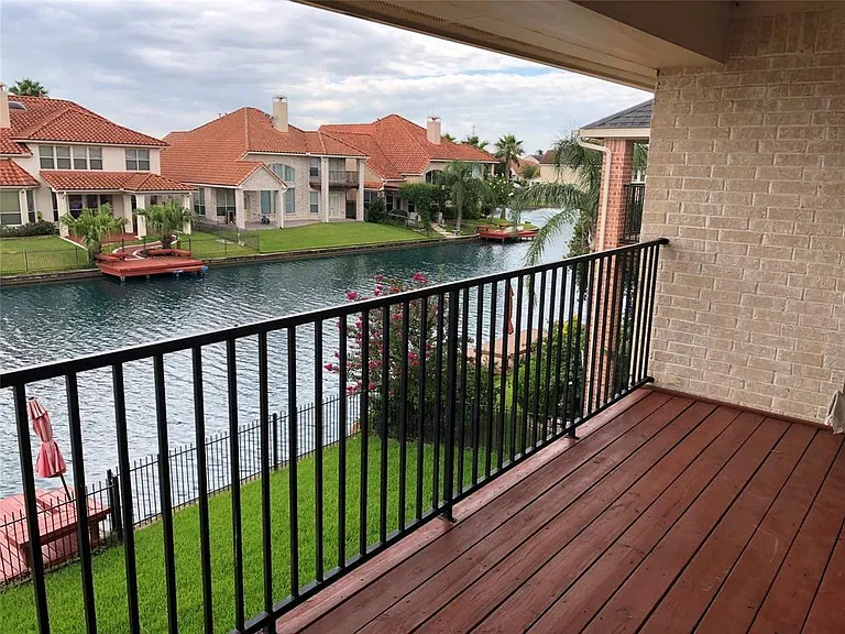 14326 Ayers Rock Rd — Photo 12