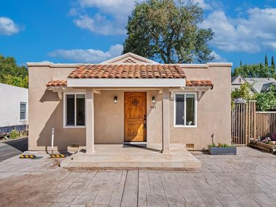 961 Channing Ave, Palo Alto, CA, 94301