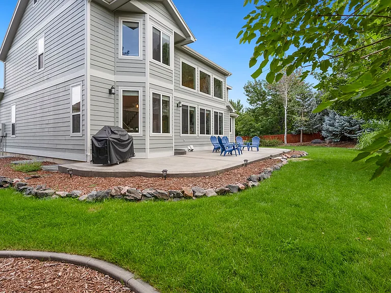 2408 Pierce Ct — Photo 29