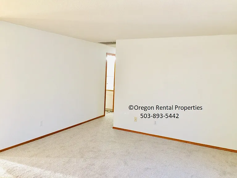 8108 SE Knight St #1 — Photo 7