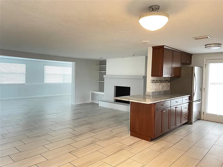 6405 White Sands Ter — Photo 6