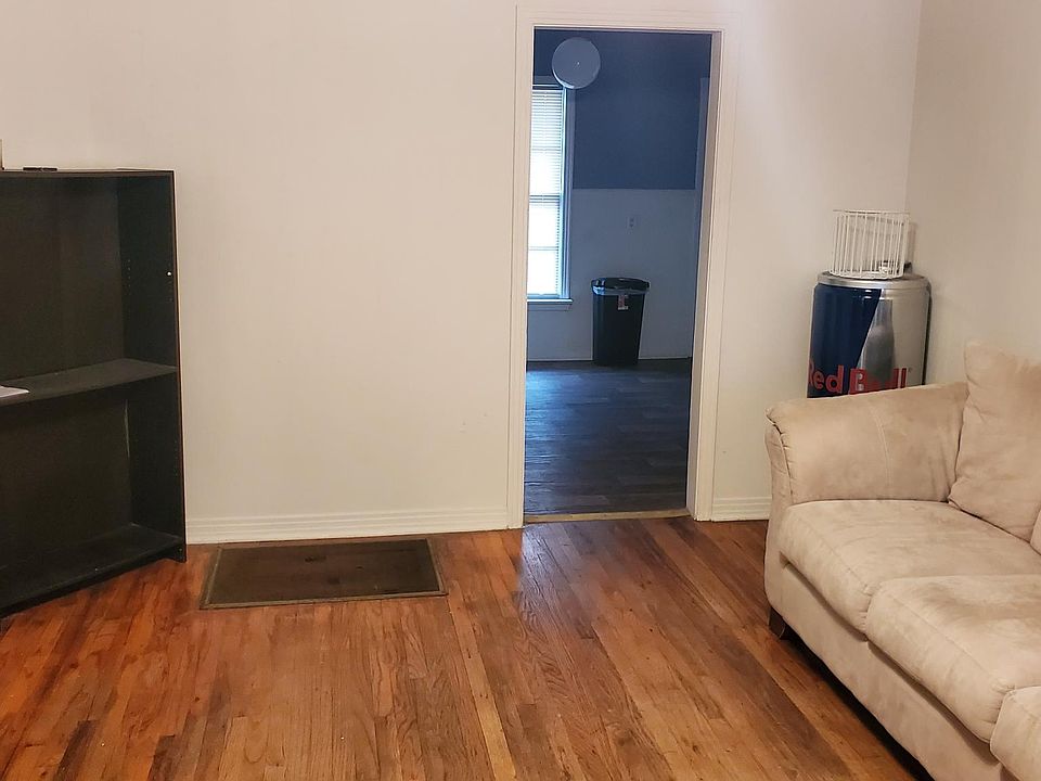1st image of 605 Oakland St #605