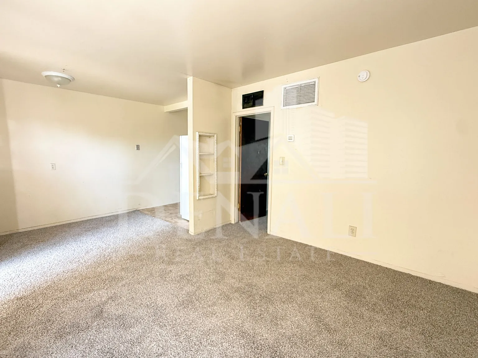 1 bed, 1.0 bath, 515 sqft, $895 — Photo 3