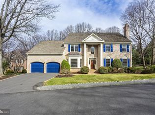 7400 Windy Hill Ct, Mc Lean, VA 22102