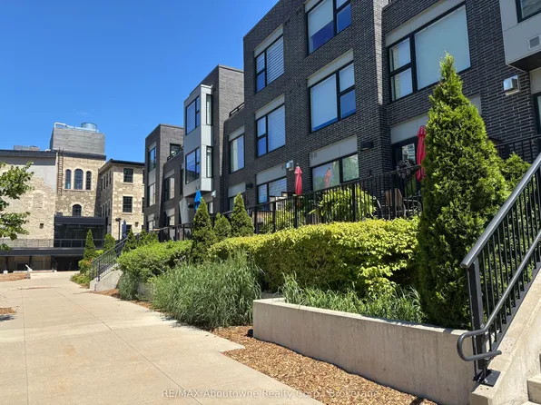 53 Arthur St S Unit Rl5, Guelph, ON N1E 0P5