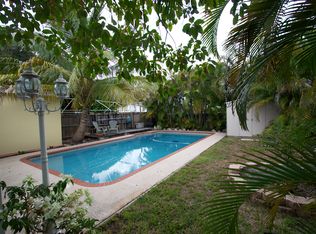 3708 W Park Rd, Hollywood, FL 33021