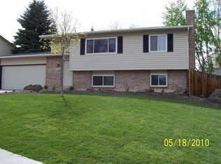 1115 Vondelpark Dr, Colorado Springs, CO 80907