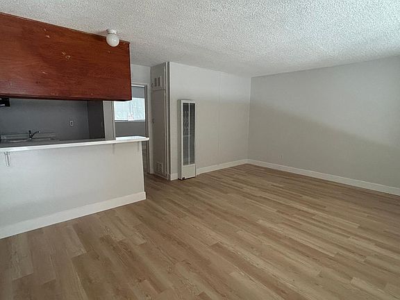 3rd image of 3833 N Sierra Way APT 3