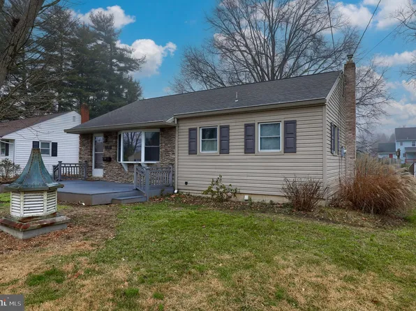 415 Birchland Ave, Mount Joy, PA 17552