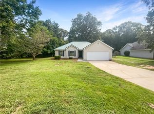 60 Lazy Hollow Ln, Covington, GA 30016