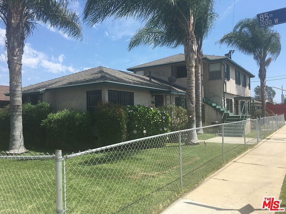 1st image of 8506 Raymond Ave #8506