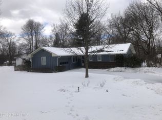 8 Olga Ln, Rensselaer, NY 12144