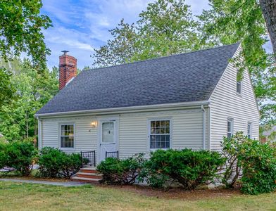 40 Oakland Avenue, Westbrook, ME, 04092