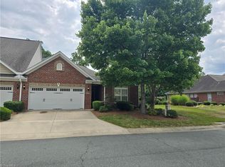 2920 Grove Park Dr, Burlington, NC 27215