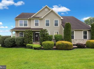 121 Great Bend Way, Reading, PA 19608