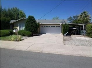 660 Oleta Dr, Redding, CA 96003