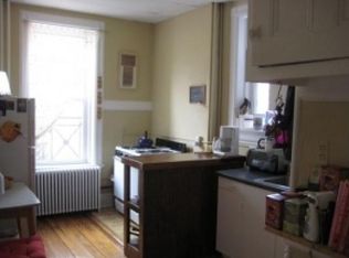 840 Park Ave #2, Hoboken, NJ 07030