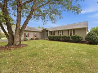 2656 Becky Thatcher Rd, Muscatine, IA 52761