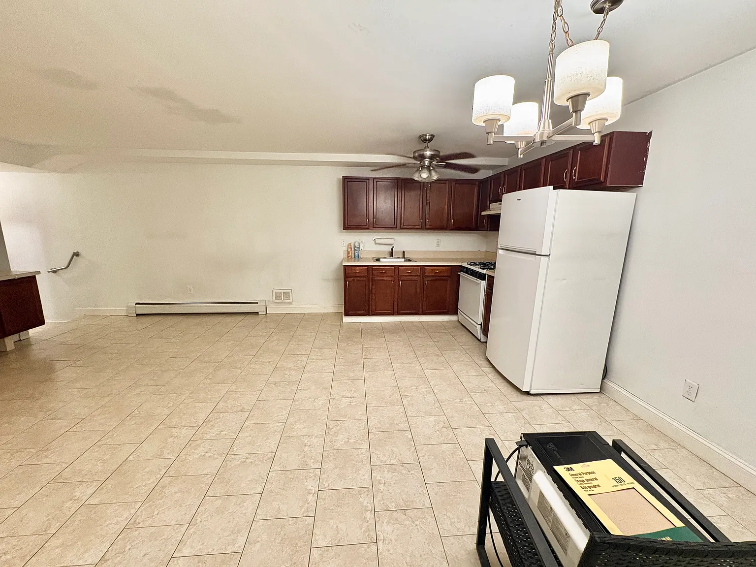 1 bed, 830 sqft, $1,700 — Photo 4