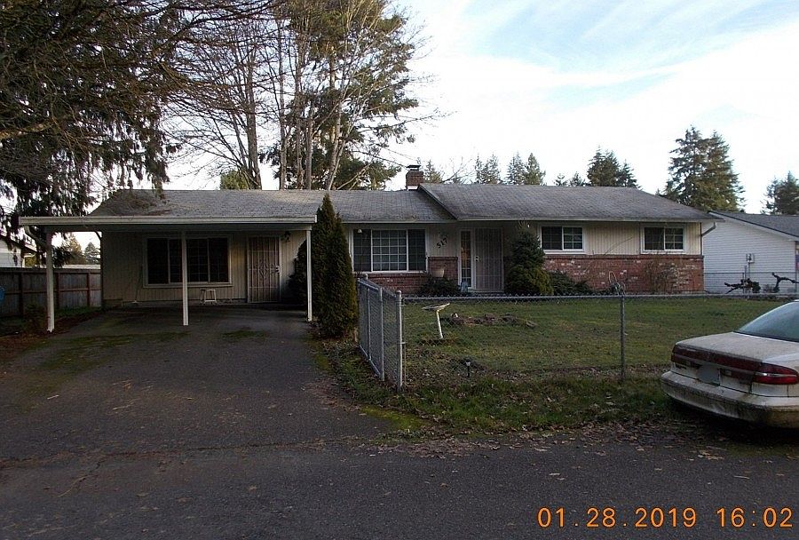 1st image of 517 SE Pamela Ct
