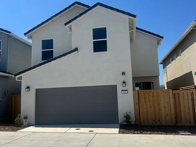 527 Twilight Pl — Photo 18