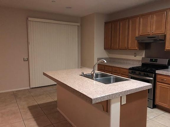 4th image of 26342 Delgado Ave