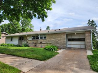 915 Turner St, Wausau, WI 54403