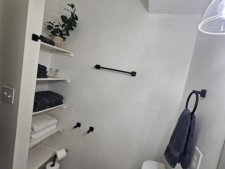 406 Edgar St #4 — Photo 20