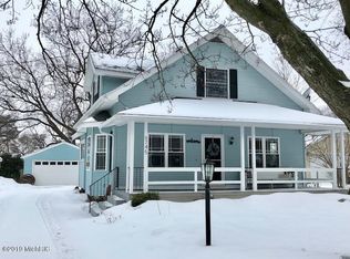 6745 Adrian Ave SE, Grand Rapids, MI 49548