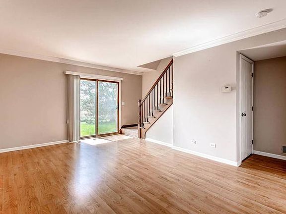 2nd image of 474 Nicole Dr #4A