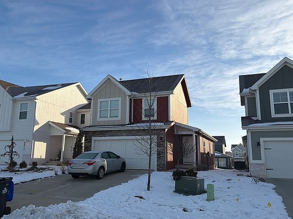 3rd image of 8816 SW 9th St