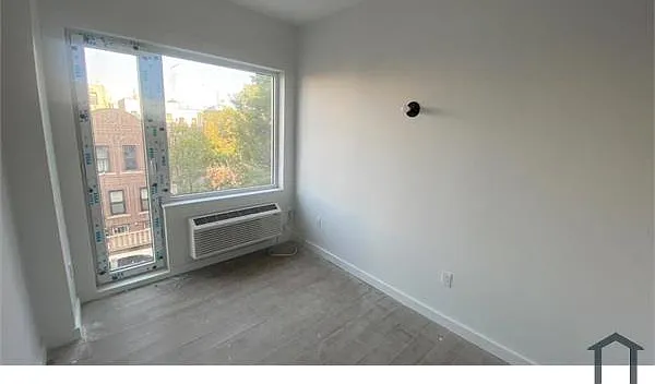 2103 Union St #3J — Photo 3