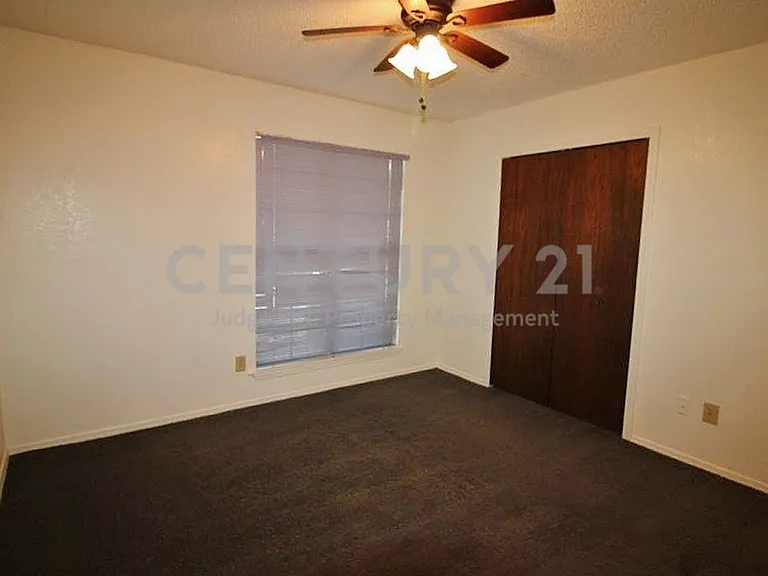 1019 Cedar Run Dr — Photo 7