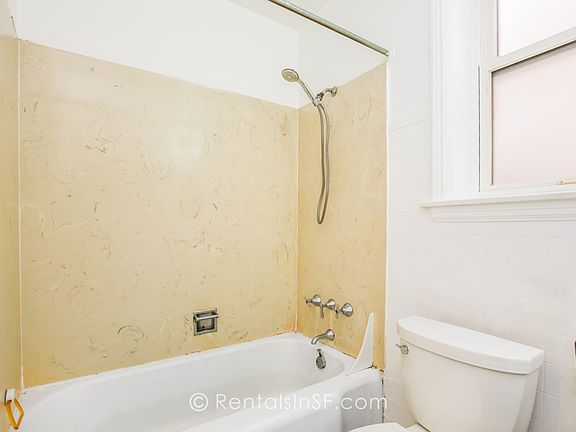 4th image of 167 Dolores St #7