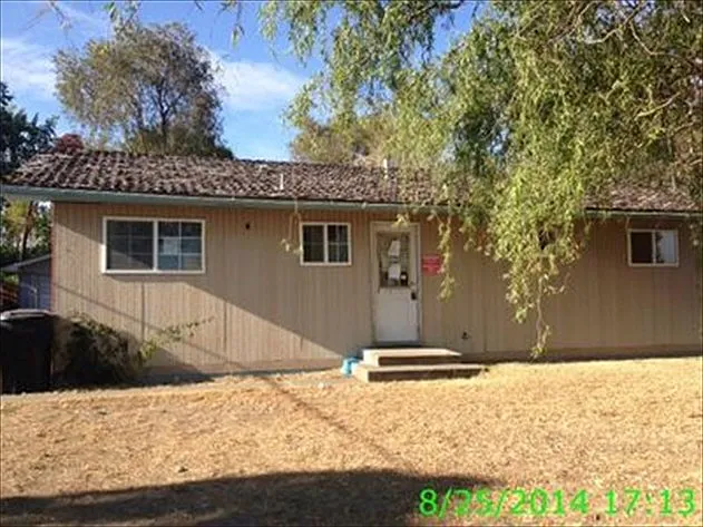709 Stassen Way photo 1