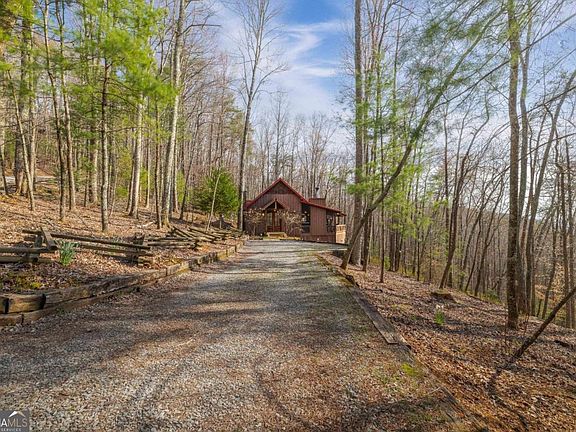 4th image of 766 Laurel Ridge Dr