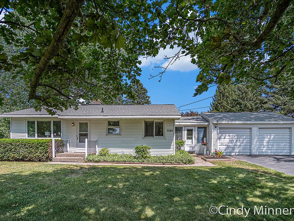 1st image of 7080 Pine Island Dr NE