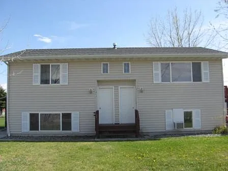 403 W Hickory St Photo 1
