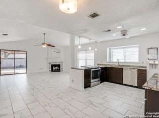 9154 Deer Vlg, San Antonio, TX 78250