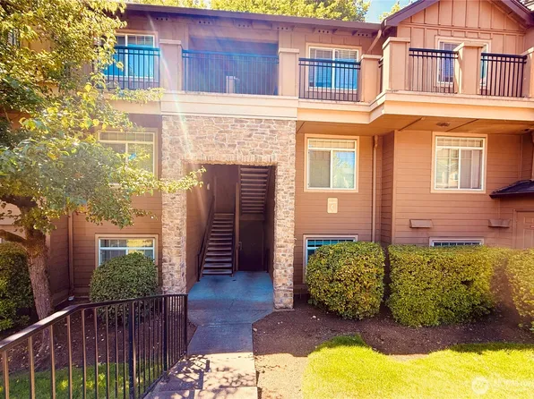 18930 Bothell Everett Hwy #C104, Bothell, WA 98012
