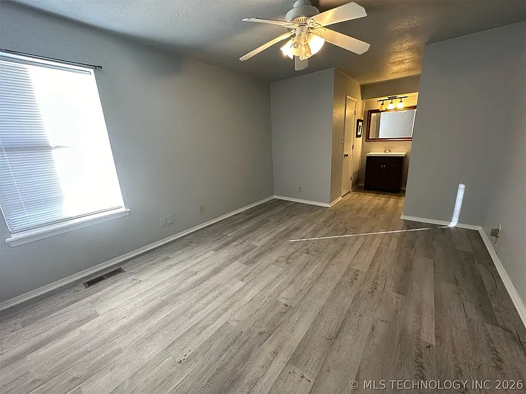 4608 S Granite Ave #C1 — Photo 9
