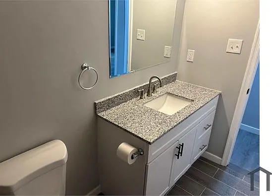 201 Knight Dr — Photo 7