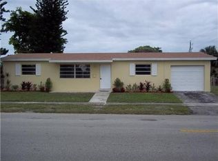 7690 Raleigh St, Hollywood, FL 33024