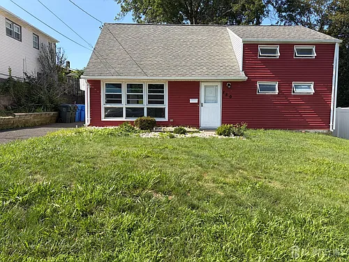 150 Patricia Ave Photo 1
