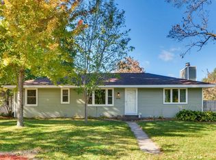 8748 Greenway Ave S, Cottage Grove, MN 55016