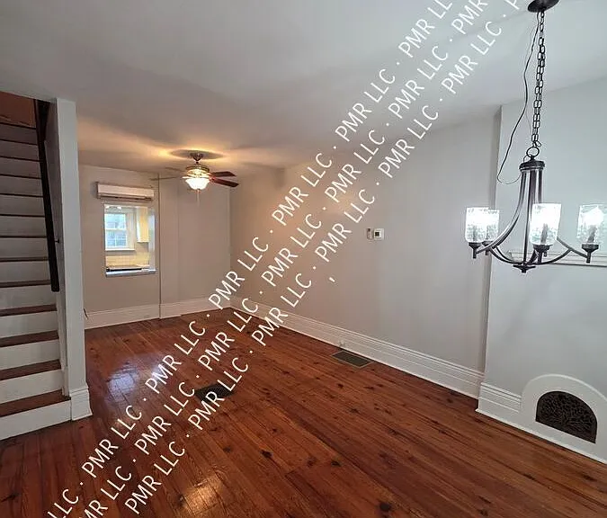 878 N Taylor St — Photo 5