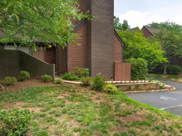 12 Valley View Dr