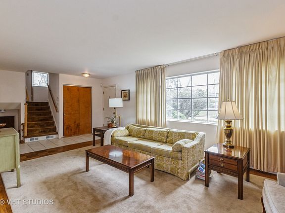 4th image of 410 Sherman St