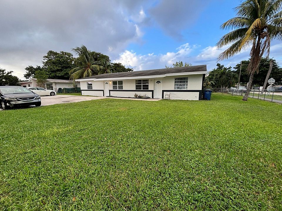 1st image of 800 SW 7th Street