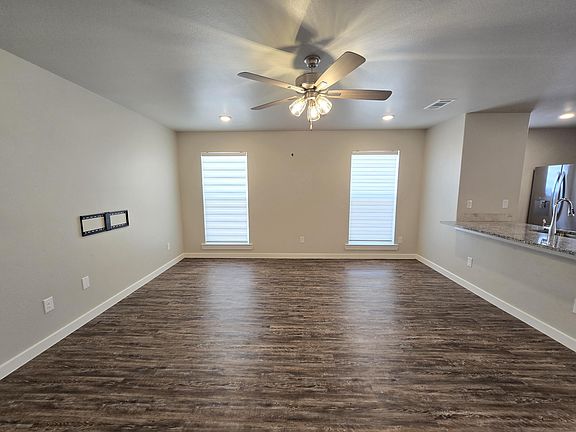 2nd image of 7424 35th St